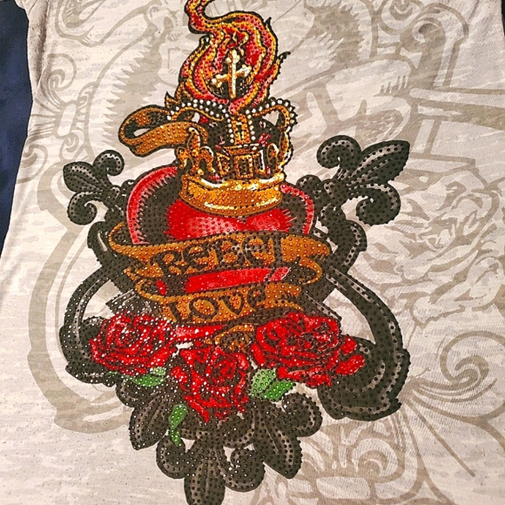 Sold-swarovski Rebel Spirit top sacred heart